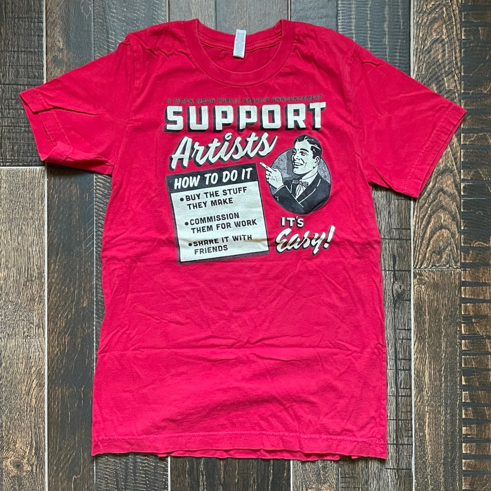 Vintage Style “Support Artists” Red T-Shirt • Size Small